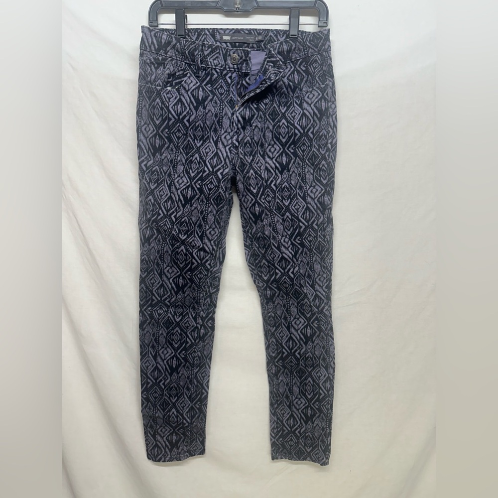 Levi red tab‎ denim curve sz 8